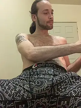 Snapshot of J3sus721 chatting on February 2025 04:32:02 AM J3sus721 online show from February 2025 04:32:02 AM