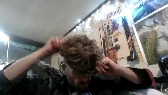 Snapshot of gettinit2wice chatting on November 2025 12:59:01 PM gettinit2wice online show from November 2025 12:59:01 PM