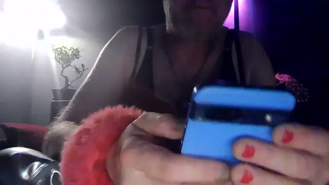 Snapshot of biffboff123 chatting on July 2026 11:29:01 PM biffboff123 online show from July 2026 11:29:01 PM
