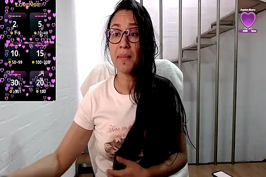 Snapshot of Jessie_Desire chatting on November 2025 07:07:02 PM Jessie Desire online show from November 2025 07:07:02 PM