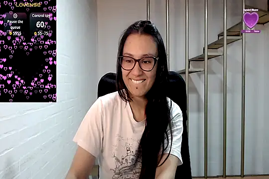 Snapshot of Jessie_Desire chatting on November 2025 01:30:02 AM Jessie Desire online show from November 2025 01:30:02 AM