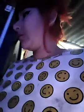 Snapshot of florecita9 chatting on January 2026 05:51:02 PM florecita9 online show from January 2026 05:51:02 PM