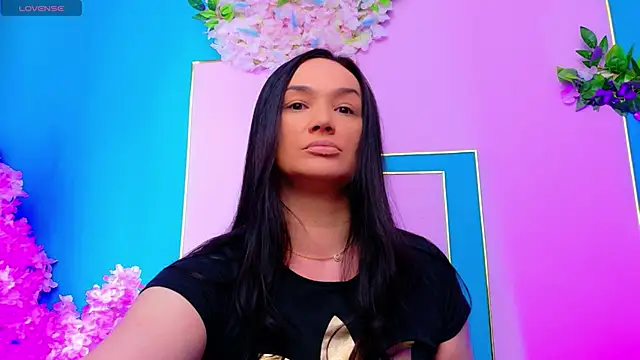 DaliyaArabian online show from May 2026 12:32:01 PM