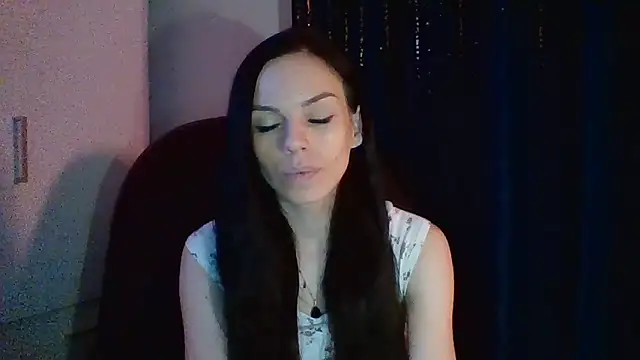 CassieSensual online show from October 2025 06:05:01 PM