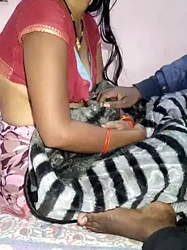 Snapshot of FeltedEuropium chatting on January 2025 08:28:01 AM FeltedEuropium online show from January 2025 08:28:01 AM