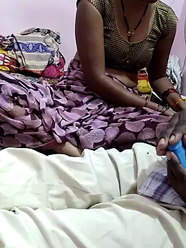 Snapshot of FeltedEuropium chatting on February 2025 08:43:02 AM FeltedEuropium online show from February 2025 08:43:02 AM