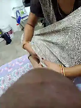 Snapshot of FeltedEuropium chatting on November 2025 09:09:01 AM FeltedEuropium online show from November 2025 09:09:01 AM