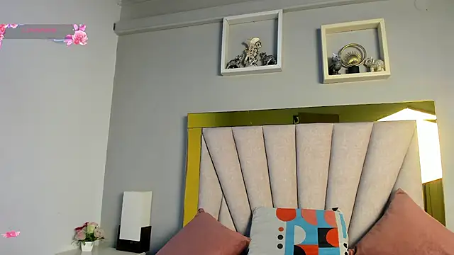 Snapshot of vahiolet_fuentes chatting on July 2026 03:02:01 AM vahiolet fuentes online show from July 2026 03:02:01 AM