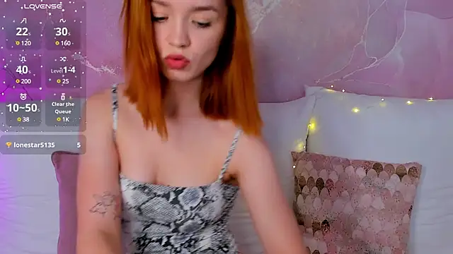 Snapshot of VirginOlly chatting on January 2025 06:05:02 AM VirginOlly online show from January 2025 06:05:02 AM