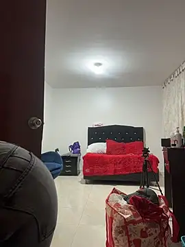 karenlennox1 online show from February 2026 08:27:01 PM