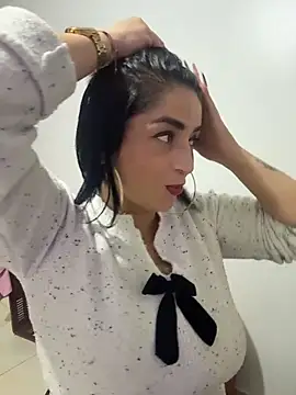 karenlennox1 online show from March 2026 12:05:01 AM