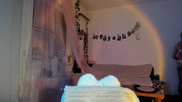 Snapshot of Jenny_darling_love chatting on September 2025 05:45:01 PM Jenny darling love online show from September 2025 05:45:01 PM