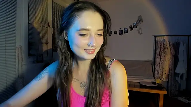 Snapshot of Jenny_darling_love chatting on September 2025 06:20:01 PM Jenny darling love online show from September 2025 06:20:01 PM