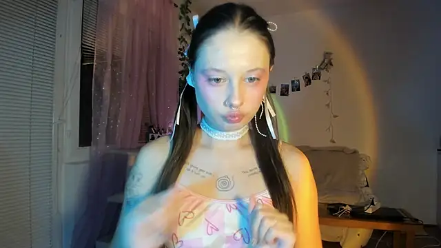 Snapshot of Jenny_darling_love chatting on November 2025 07:24:02 PM Jenny darling love online show from November 2025 07:24:02 PM