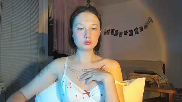 Snapshot of Jenny_darling_love chatting on December 2025 08:05:01 PM Jenny darling love online show from December 2025 08:05:01 PM