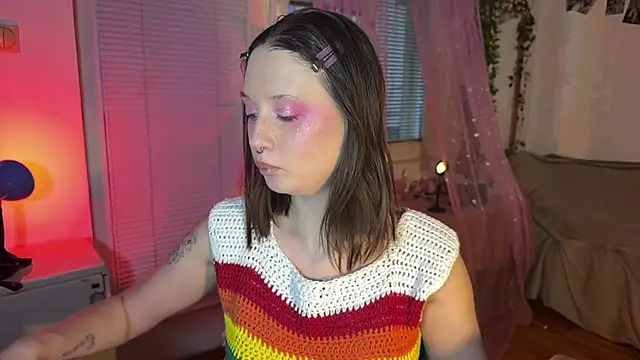 Jenny darling love online show from June 2026 06:10:02 PM