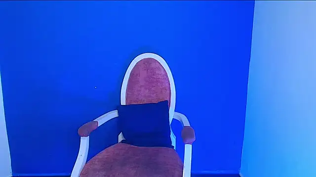 Snapshot of emilybaboo chatting on February 2025 08:37:01 PM emilybaboo online show from February 2025 08:37:01 PM