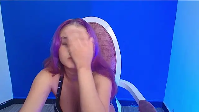 Snapshot of emilybaboo chatting on February 2025 01:06:01 PM emilybaboo online show from February 2025 01:06:01 PM