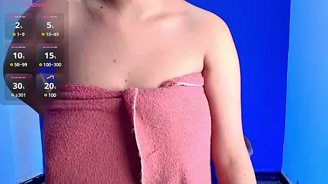 Snapshot of emilybaboo chatting on February 2025 06:47:02 PM emilybaboo online show from February 2025 06:47:02 PM