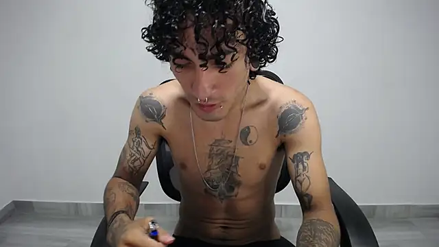 present the magic online show from January 2025 04:58:01 AM