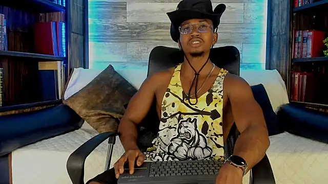 Snapshot of JamalMyst chatting on October 2025 03:42:02 AM JamalMyst online show from October 2025 03:42:02 AM