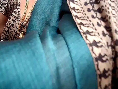 hot pavitra online show from January 2025 06:29:02 PM