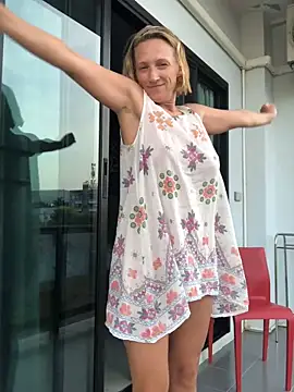 UmaTruewoman online show from April 2026 12:27:01 AM