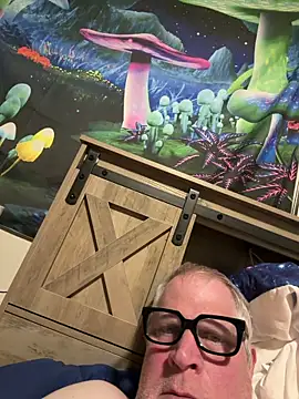 Mimmoromeo1973 online show from April 2026 06:06:01 AM