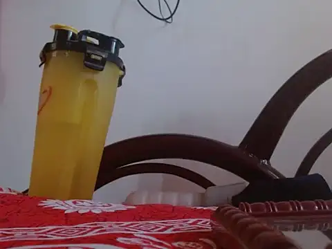 Snapshot of TASHa009 chatting on March 2025 09:10:02 AM TASHa009 online show from March 2025 09:10:02 AM