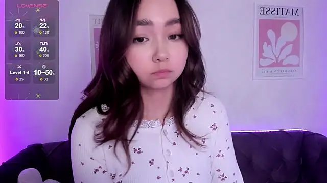 Fluffy Rose online show from February 2025 11:41:01 AM