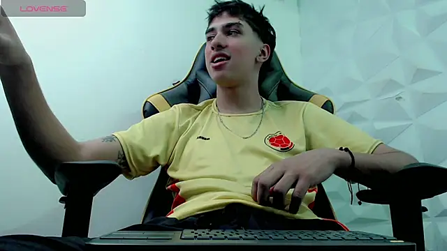 Jake tripp online show from December 2024 03:44:02 AM