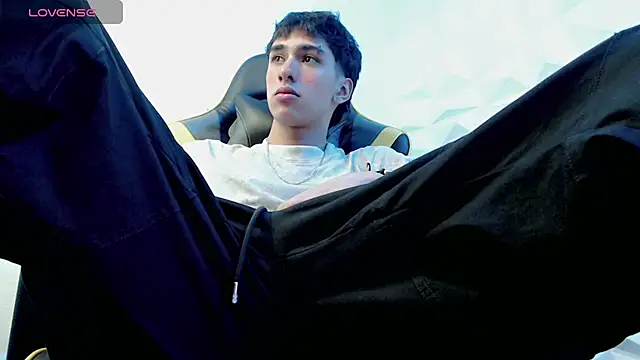 Jake tripp online show from December 2024 03:44:01 AM