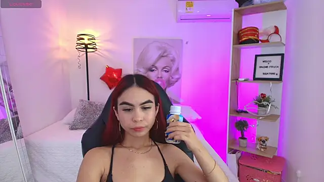 gabriiellaa   online show from February 2025 07:16:01 PM