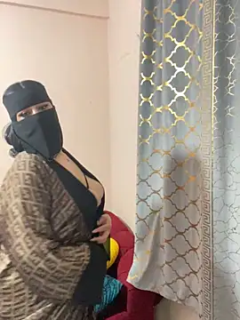 mari layali online show from April 2026 11:18:02 PM