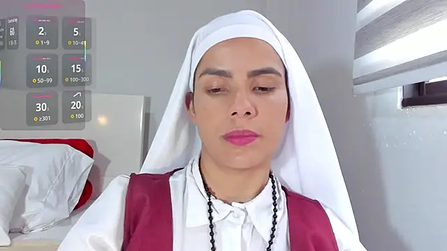 ClaraMariaMon online show from February 2026 07:17:02 PM