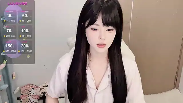 Mini-X online show from November 2025 01:37:01 AM