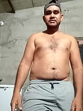 Snapshot of travieso2893 chatting on March 2025 01:27:01 AM travieso2893 online show from March 2025 01:27:01 AM