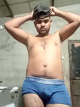 Snapshot of travieso2893 chatting on March 2025 10:41:02 AM travieso2893 online show from March 2025 10:41:02 AM