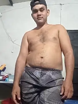 Snapshot of travieso2893 chatting on October 2025 03:28:02 AM travieso2893 online show from October 2025 03:28:02 AM