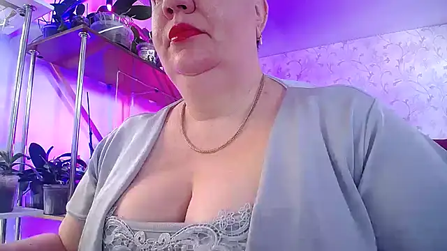  Sweet Woman online show from February 2026 06:58:02 AM