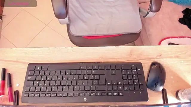 marien thomson  online show from September 2025 12:59:01 AM