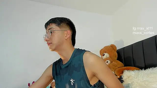 maxx cortes online show from February 2025 04:53:01 AM
