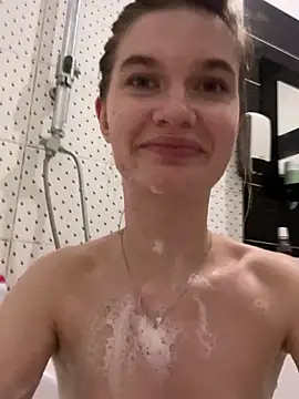 Snapshot of AnacondaOn chatting on February 2025 10:13:01 PM AnacondaOn online show from February 2025 10:13:01 PM