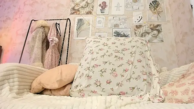 Luafy Toddy online show from October 2025 03:40:02 AM