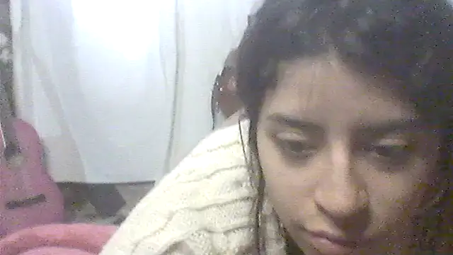 Snapshot of isa_ar chatting on November 2025 03:03:01 PM isa ar online show from November 2025 03:03:01 PM