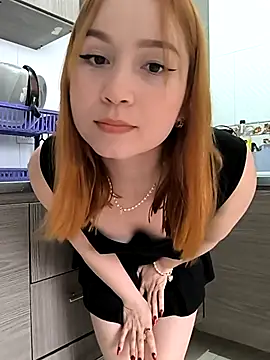 ELIZABETT  online show from December 2024 05:12:01 PM