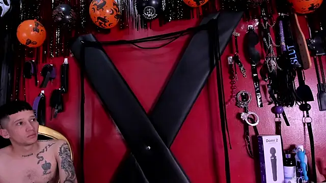 alexa n alex online show from October 2025 09:14:02 PM