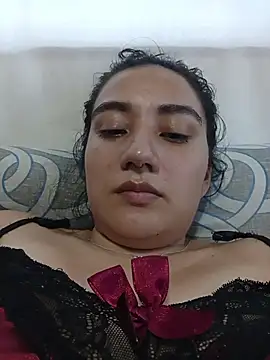 Hellen Alex online show from December 2025 08:04:02 PM