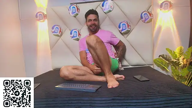 max ashley mds online show from July 2026 01:39:01 PM