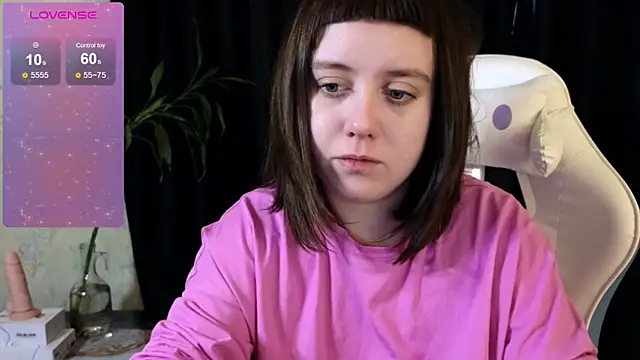 June shy0 online show from March 2025 06:52:02 AM